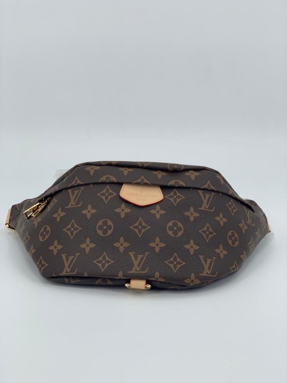 Сумка на пояс Louis Vuitton